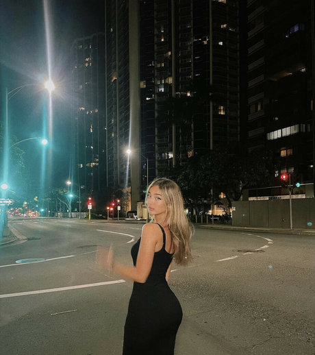 LilyMarie f nudes pornstar gallery