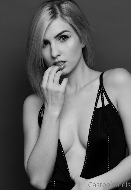 casteelsfeels sexy actress galleries