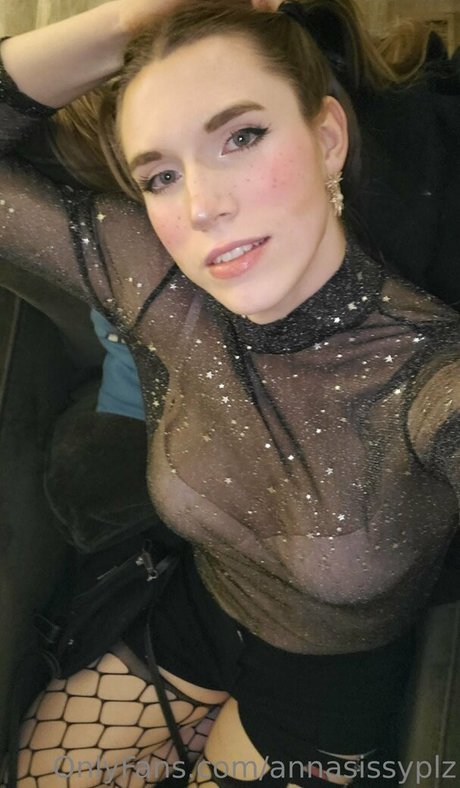 annasissyplz model nudes picture