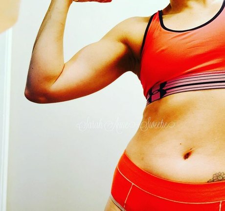 Sarah Anne Sweetie pornographic model pics