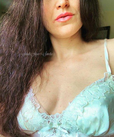 Sarah Anne Sweetie sex actress photos