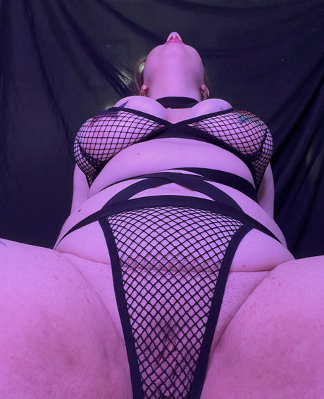 feet milf onlyfans adult photo