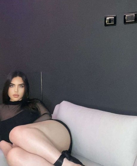 Noure Sahli xxx model galleries