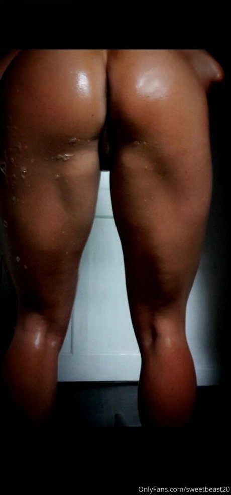 sweetbeast20 pretty model pictures