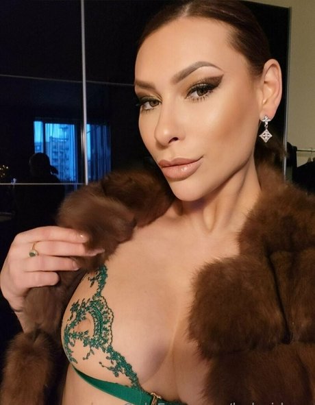 ginger midget onlyfans free naked gallery