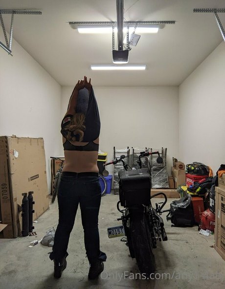 any1 4abj exclusive actress galleries