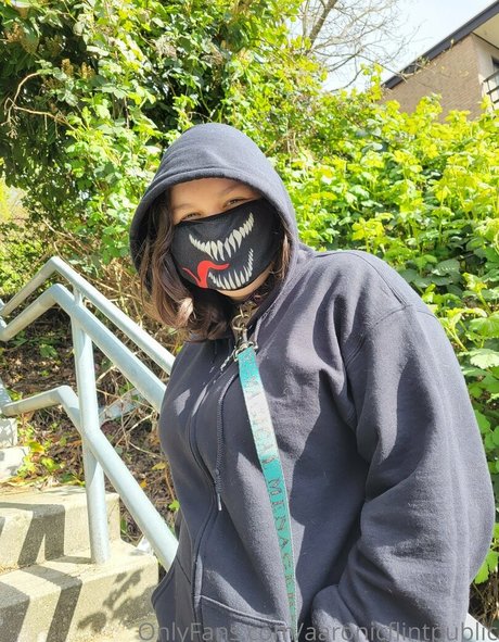 aaronicflintpublic adult star photo