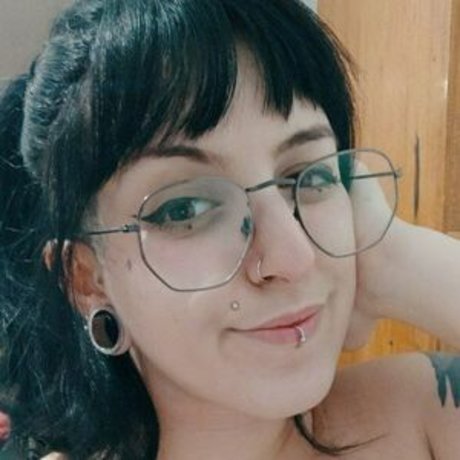 ChernoGirl model pretty gallery