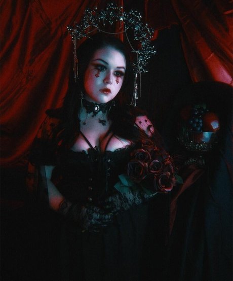 stanzipotenza naked model images