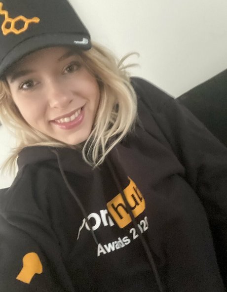 bisexual couple onlyfans hot sex photo