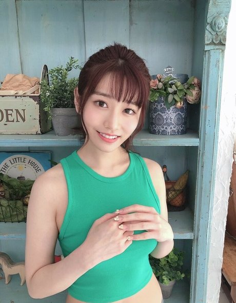 Saika Kawakita nice actress image