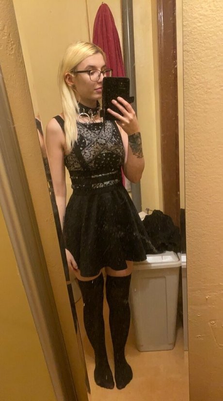 sexymilano pornographic actress pic