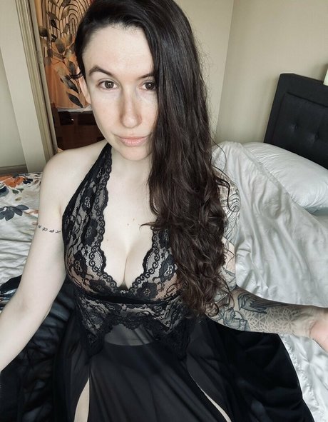 Bloody xxx pornstar pictures