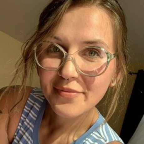 eeekerie actress image