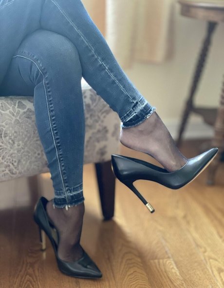 Theresa Edward pornstar art pictures