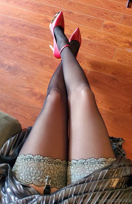 shemale handjob onlyfans hot picture