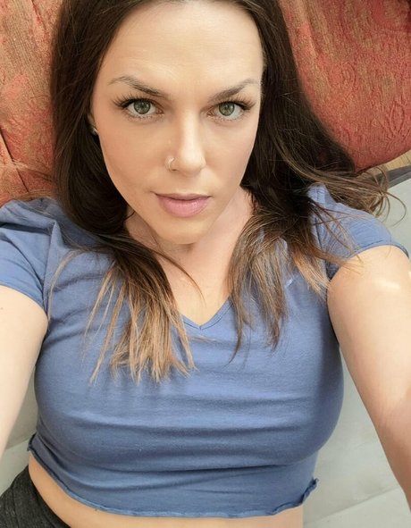 laced raven pornstar erotic gallery