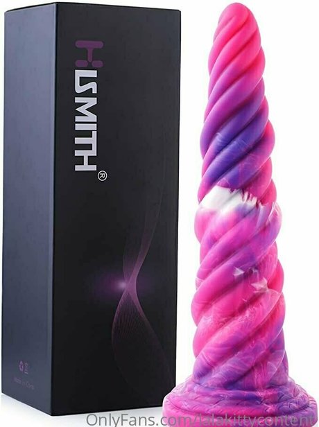 lalakittycontent hot pornstar picture