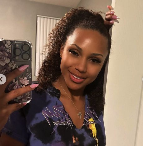 ayydeerich porn star pic