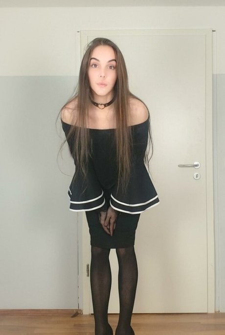 justMiia star pornographic archive