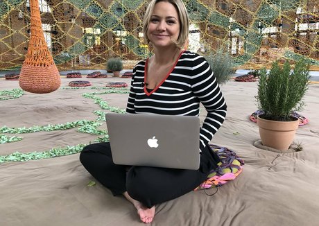 Bianca Rothier perfect star images