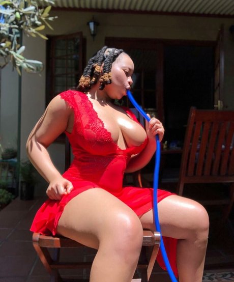 Learto Jordaan erotic model gallery