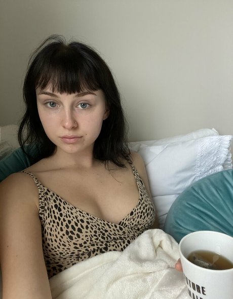 GoddessClaire111 free star image