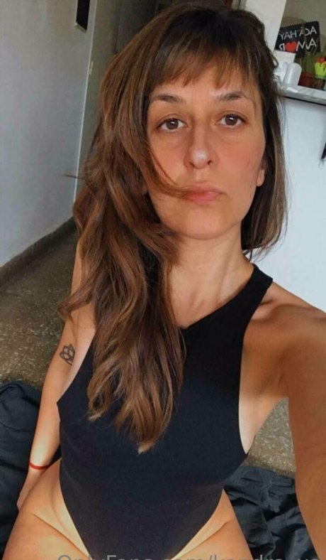 blonde midget onlyfans hot pic