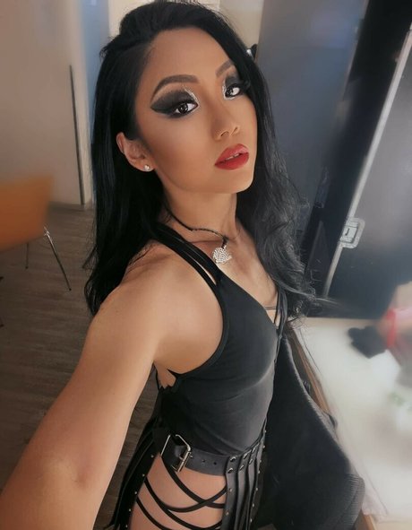 Tina Guo star sex image