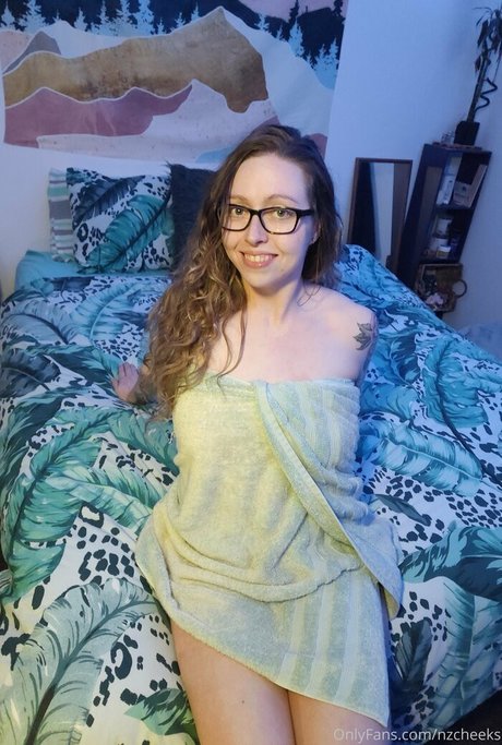 nzcheeks nice pornstar galleries