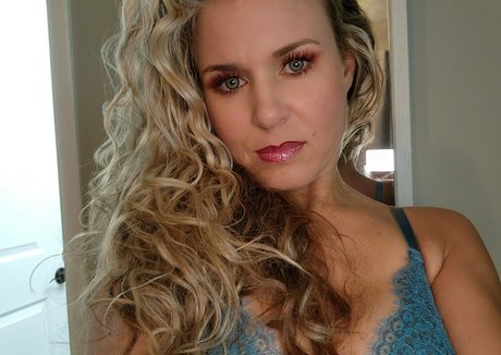 jaci james xxx model picture