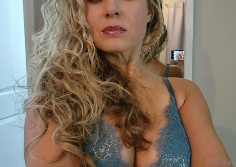 asian squirt onlyfans free sex picture