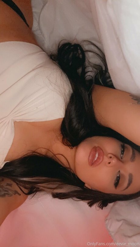 eevie moon xxx actress archive