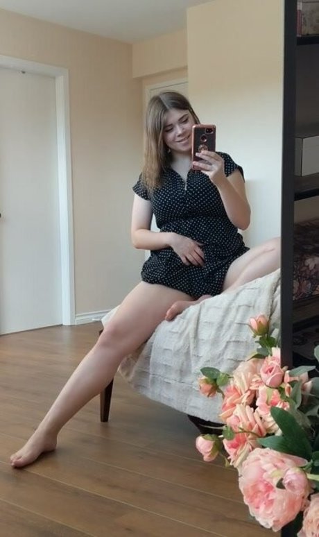 Naomioop adult model images