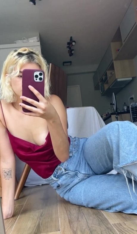 tattooed shemale onlyfans hot picture