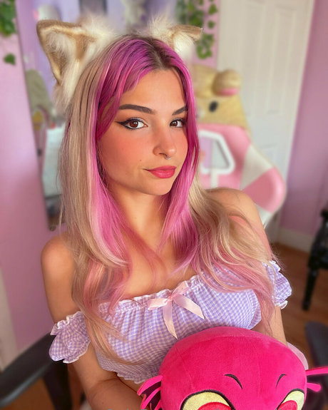 kttnspellmann hot actress gallery