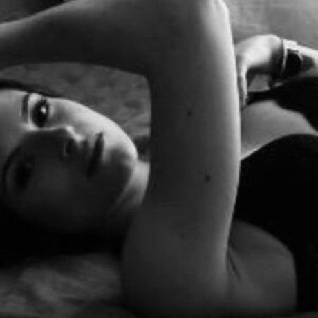 Oscarine38 star naked photos