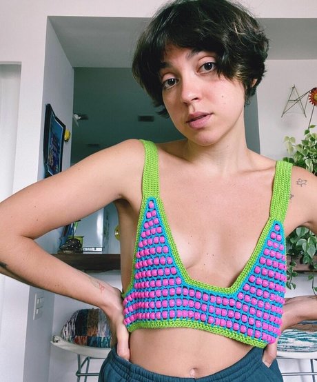 Valentina Bandeira model pornographic pic