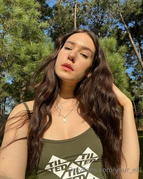 your elli pornographic star pictures