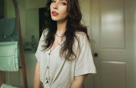 curvy muscle onlyfans pornos archive