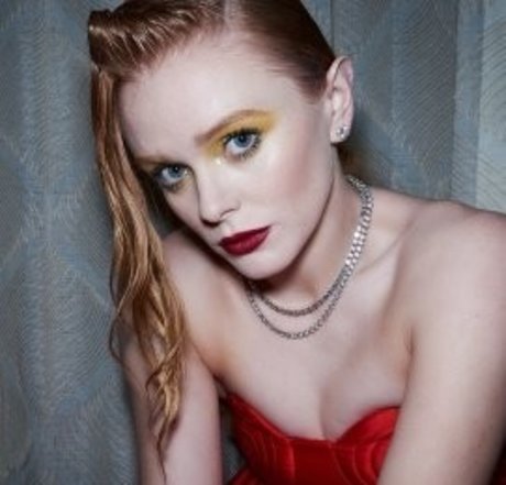 Abby Cowen naked star images