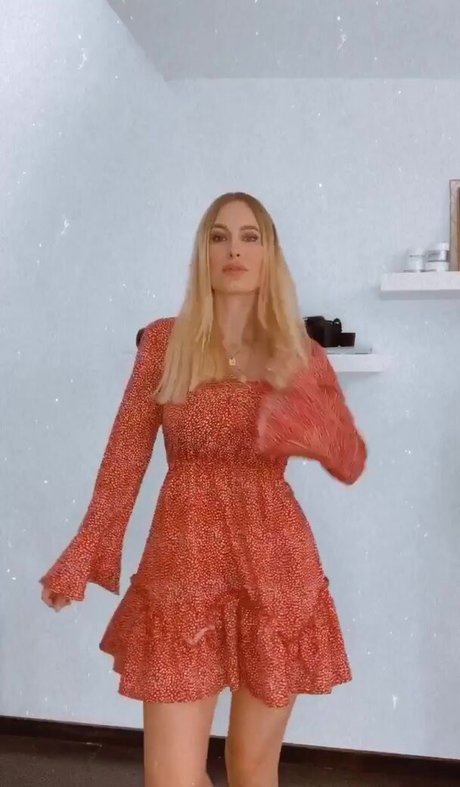 Chrissy xoxo Quick photo