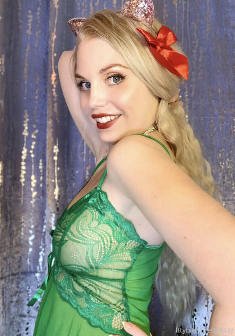 teen trans onlyfans beautiful naked picture