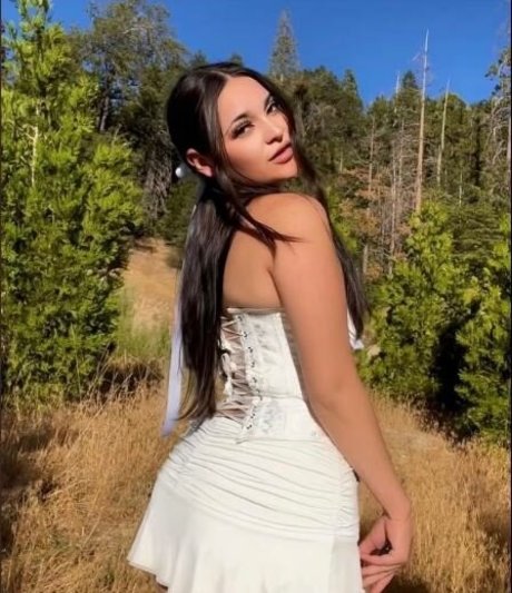 bernaarose best actress pictures