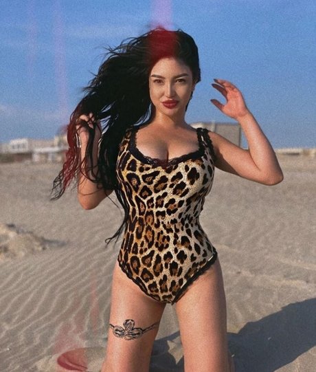 Dakarimova Zhansaya naked pornstar pictures