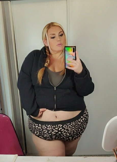 lindseefoxxx sexy star pictures