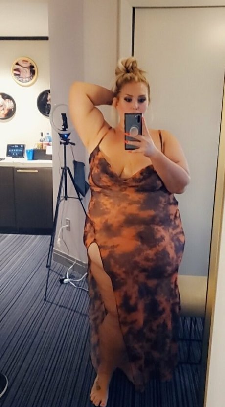 lindseefoxxx pornstar pretty pics