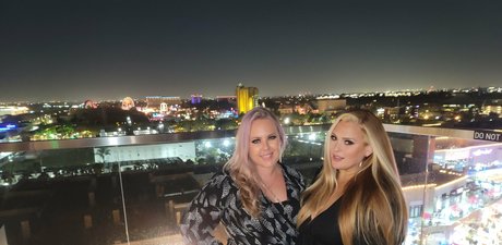 lindseefoxxx erotic actress picture