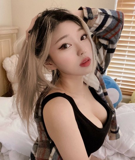 Canahry pornstar beautiful images