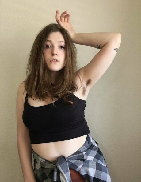 ashleejune sexy star img